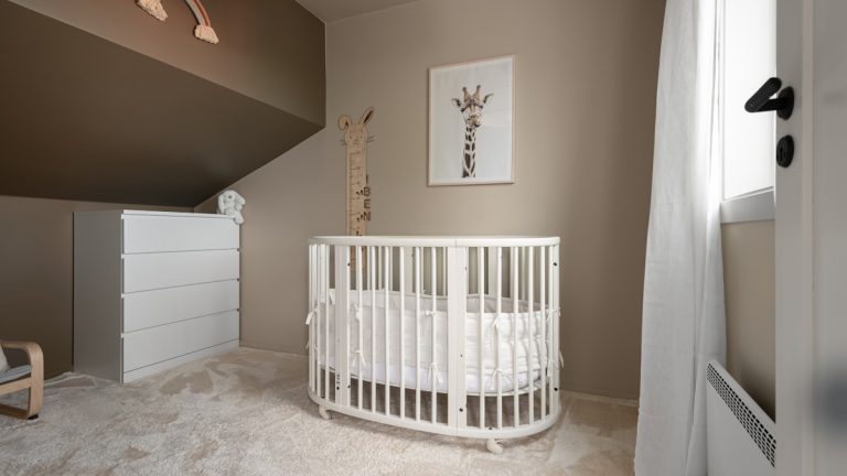 Bassinet or Crib: What Should You Prepare First? - Bump to Baby Guide